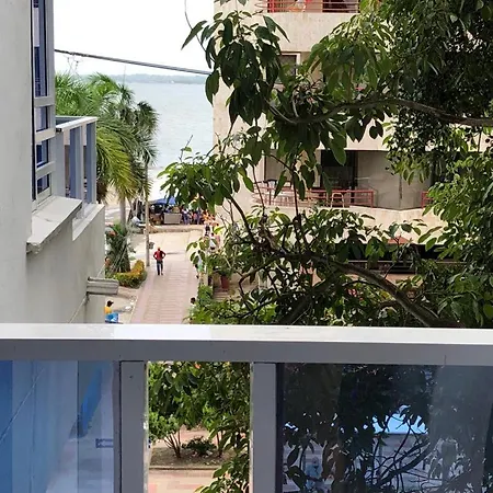 Apartamento En El Edificio Nuevo Conquistador Con Vista Al Mar